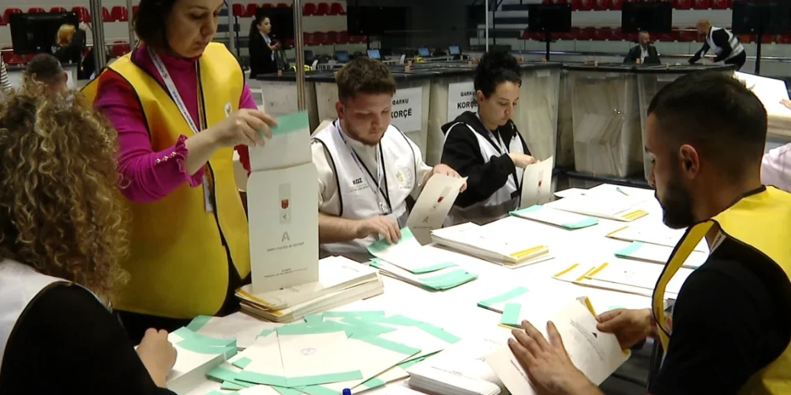 Votat me postë të diasporës, përgatiten zarfet që do të shpërndahen drejt emigrantëve në botë