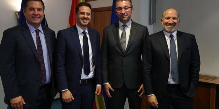 Mickoski-Lutnick: Maqedonia dhe SHBA-të do të vazhdojnë partneritetin ekonomik dhe strategjik