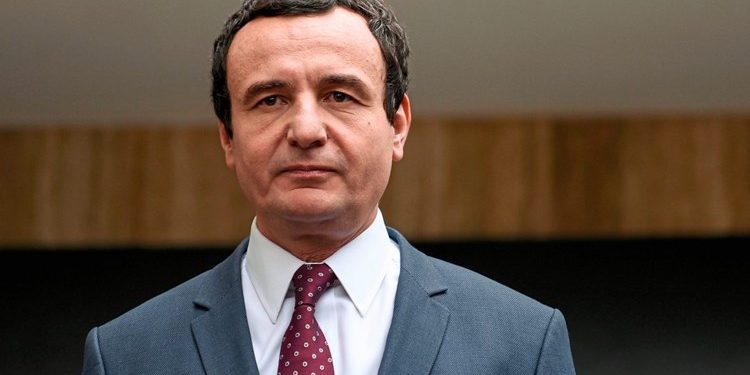 Albin Kurti jep dorëheqje nga posti i Kryeministrit para betimit si deputet