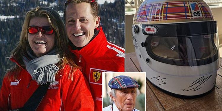 Shenja të mira nga Schumacher, firmos autograf në një helmetë për bamirësi