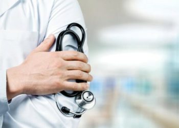 Qeveria maqedonase: Janë siguruar 550 milionë denarë për rritjen e pagave në sektorin e shëndetësisë