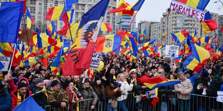 Si vdes demokracia? Shembulli i Rumanisë na tregon këtë në mënyrën më të frikshme…