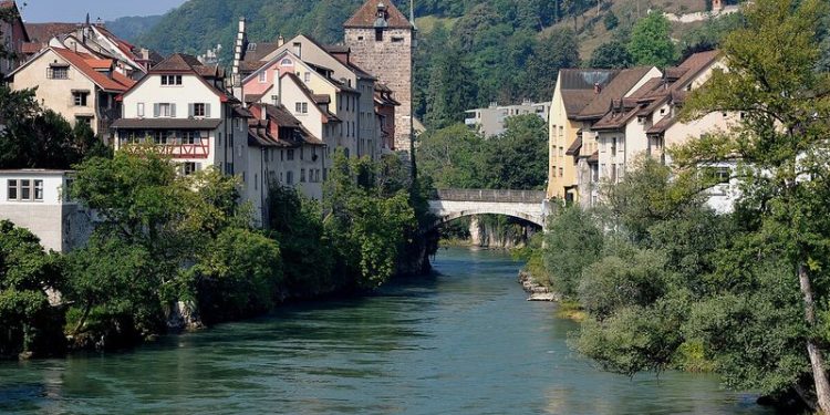 Ana e errët e diasporës shqiptare: Çka po ndodh në qytetin Brugg të Zvicrës?