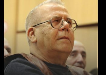 Kim Mehmeti: Shqipërinë do e ngulfatë heshtja e frikacakëve që duhet të flasin dhe zhurma e ineresxhinjve pa dinjitet!