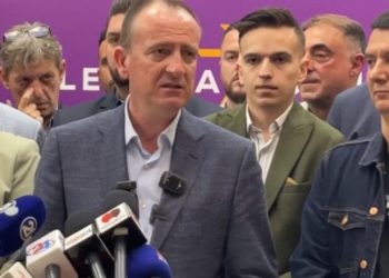 Maqedoni, i Aleanca për Shqiptarët tërhiqet nga qeveria, Taravari: Dalim në opozitë