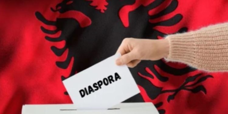 Votimi nga diaspora, 62% e zarfeve kanë mbërritur në KQZ. Sot afati i fundit për tërheqjen e tyre