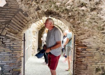 Amfiteatri dhe Torra Veneciane, më të vizituarat në Durrës