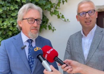 Maqedonia e Veriut planifikon hapjen e konsullatës në Korçë