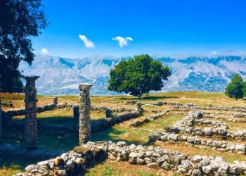 Antigonea, një thesar historik, tërheq vëmendjen e vizitorëve