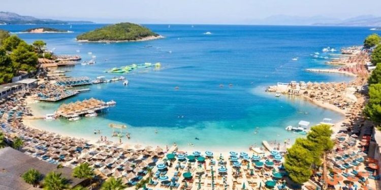 Daily Express: Shqipëria destinacioni më i mirë europian për pushime