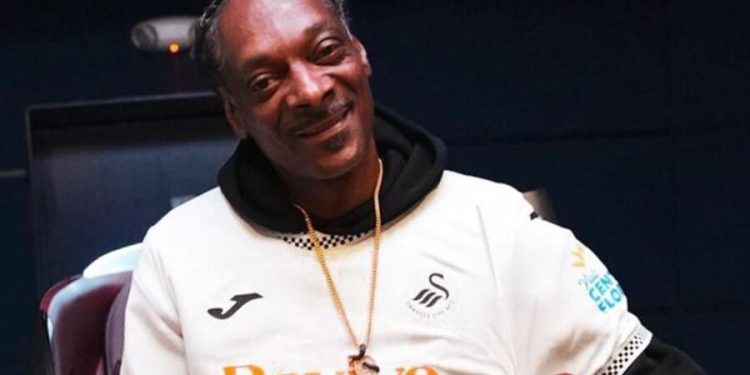 Snoop Dogg bëhet “bashkëpronar” me Modriçin, blen aksione te klubi britanik