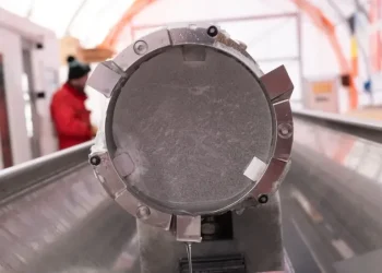 Akulli më i vjetër në botë do të shkrihet në Britani, pritet të zbulohen sekretet e Tokës 1,5 milionë vjet më parë