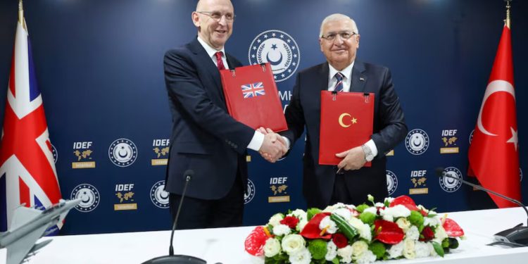 Turqia siguron avionët luftarakë evropianë pas marrëveshjes me Britaninë