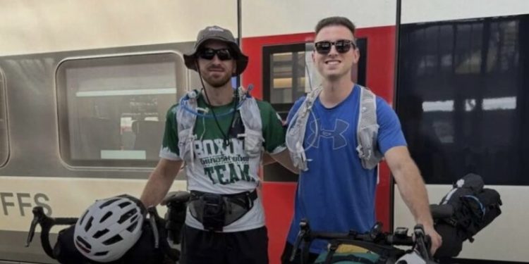 Dy vëllezërit Korbi, nga Zvicra drejt vendlindjes mbi biçikleta