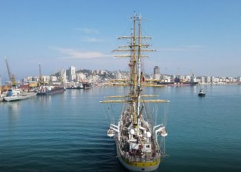 “Mircea”, veliera shkollë e Marinës së Rumanisë mbërrin në Durrës