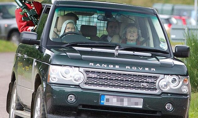 “Range Roveri” ikonik i Mbretëreshës Elizabeth II del në ankand