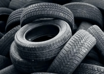 Britania do të nisë kontrolle të shtuara mbi eksportin e gomave të përdorura për në Indi