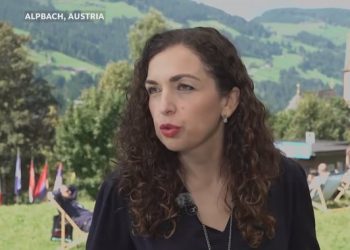 “E mbrojmë Kosovën nga kërcënimet”, Presidentja thirrje partive: Lërini dallimet, konstituojeni Kuvendin