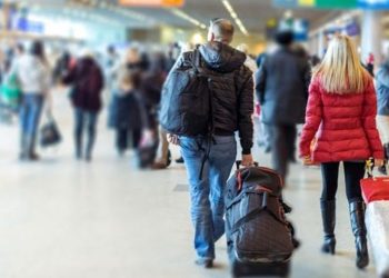 Britani-Francë, marrëveshja për emigrantët hyn në fuqi – Skema lejon “shkëmbimin” e azilkërkuesve midis palëve