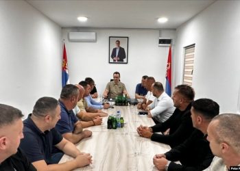 Zyrtarë të Listës Serbe takohen me Petkoviqin në Serbi, një ditë pasi s’u certifikuan për zgjedhje në Kosovë
