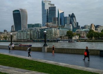 Britania, në kërkim të “frymëmarrjes” financiare – Qeveria duhet të rrisë taksat për të ulur deficitin buxhetor