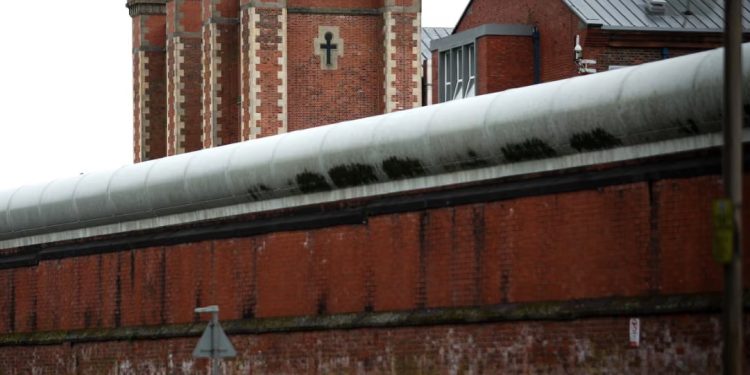 Partia Laburiste do të shfuqizojë shumicën e dënimeve me burgim të shkurtër në Angli dhe Uells