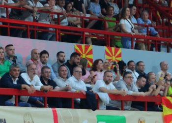 Mickoski dënon thirrjet antishqiptare në Kumanovë, Osmani kërkon masa të menjëhershme