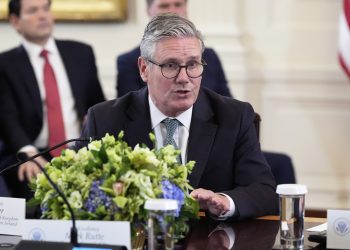 Kryeministri britanik: Takimi trepalësh në Washington mund të jetë hap historik për Ukrainën