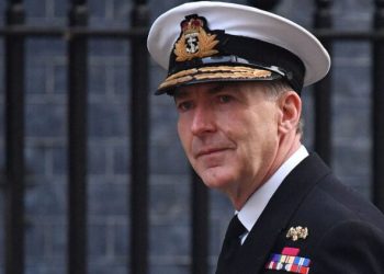 Kreu i ushtrisë britanike njofton Pentagonin: Britania e gatshme të dërgojë trupa në Ukrainë