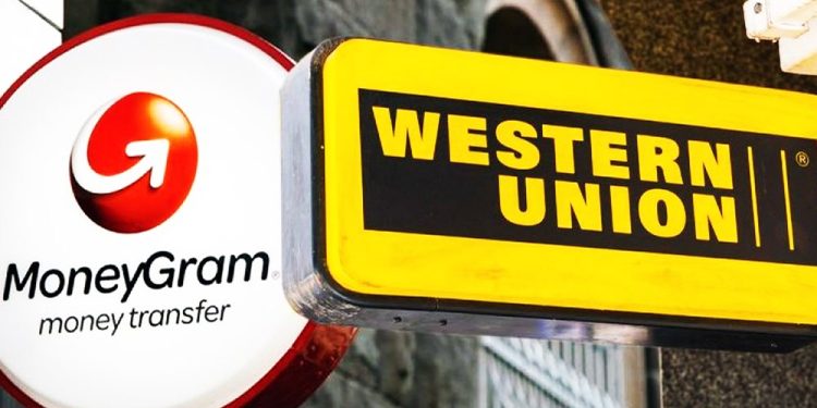 Kompanitë e dërgesave të paravë “grijnë” emigrantët, për 345 euro, 5.9% mbahen komision