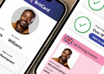 Peticioni kundër ID-së digjitale në Britani mbledh mbi 1.5 milionë firma 