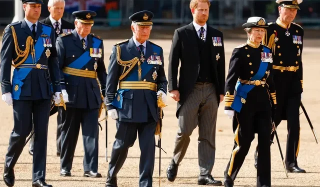 Princ Harry merr goditjen e madhe nga mbreti Charles!