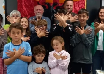 Hapet shkolla e parë shqipe në Irlandë