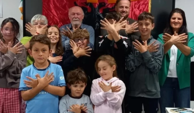 Hapet shkolla e parë shqipe në Irlandë