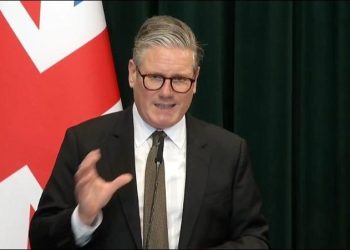 Starmer: Putinit nuk mund t’i besohet, po vonon bisedimet për paqe me Ukrainën