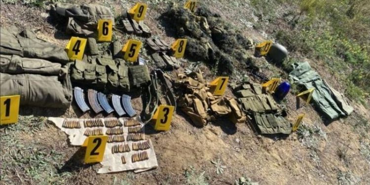 Zbulohet arsenal ushtarak në veri të Kosovës, dyshohet se i përkasin një personi që kërkohet për sulmin në Banjskë
