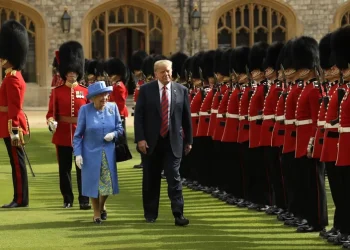 Gafat e famshme presidenciale amerikane ndaj familjes mbretërore britanike