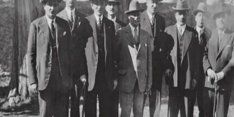 “Kur Shqipëria u bë lajm në Londër: Pas Dino Grandit, fjalimi i Fuad Asllanit botohet në 12 gazeta britanike” – Episod i panjohur i diplomacisë shqiptare