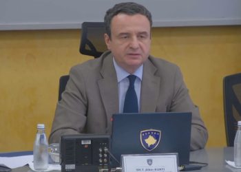 Mori mandatin e partisë për kryeministër, Kurti sulmon Kushtetuesen dhe opozitën