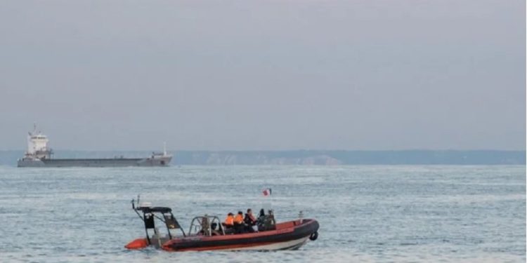 Përmbyset barka në kanalin e La Manshit, 4 viktima, dy prej tyre janë fëmijë