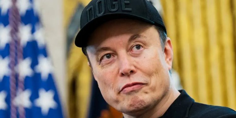 Londra: Deklarata e Elon Mask provokim “dhune e intimidimi”