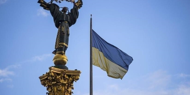 “Partneriteti 100-vjeçar”-Ratifikohet marrëveshja mes Kievit dhe Londrës, thellohet bashkëpunimi në fushën e mbrojtjes