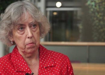 Ish-shefja e shërbimit sekret britanik: Anglia mund të jetë tani në luftë me Rusinë