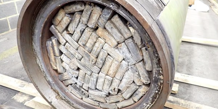 Zbulim rekord në portin e Londrës, 72 milionë paund kokainë brenda dy gjeneratorëve