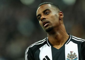 Liverpool vendos rekord transferimi me Isak