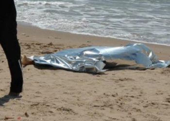 Durrës, gjendet një person i pajetë në breg të detit