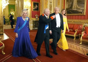 Shakaja e Trump gjatë vizitës në Britani: Jam “ngopur” nga bukuritë dhe vendet historike! Po erdhi mbreti Charles në SHBA do hajë darkë e direkt në gjumë