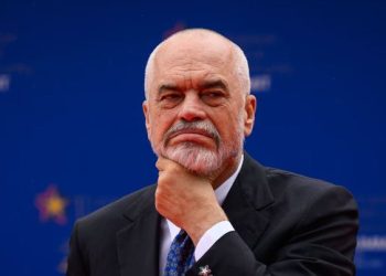 âProfesori i jep mend BritanisĂ«âŠâ/ Mediat britanike bĂ«jnĂ« pĂ«r âujĂ« tĂ« ftohtĂ«â RamĂ«n