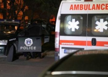 E rëndë në Prizren, burri ther me thikë gruan dhe vajzën e tij të mitur, të dyja në gjendje të rëndë