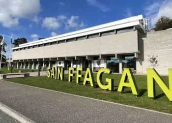 Hajdutët rrëmbejnë arin e Epokës së Bronzit në një grabitje muzeale katërminutëshe